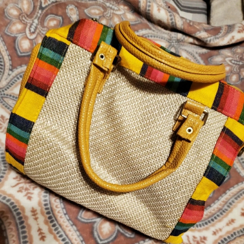 Handbag - Picture 2 of 5